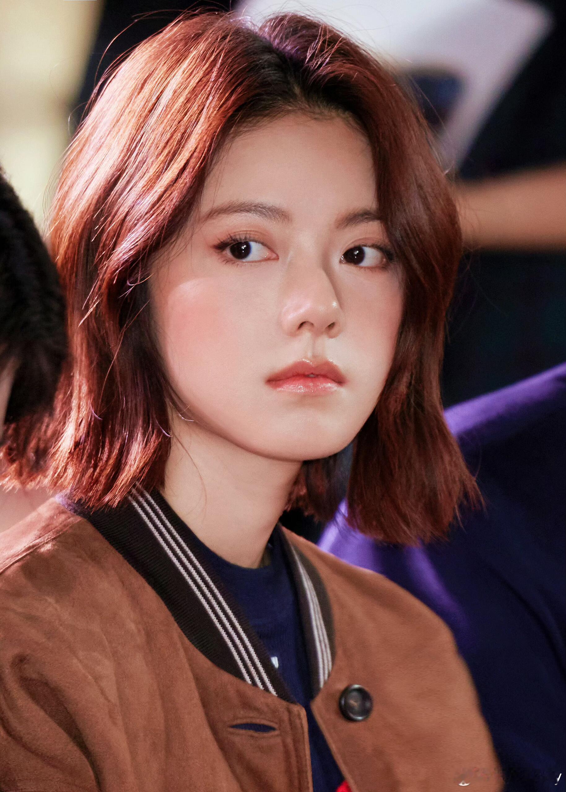 赵今麦✖️MiuMiu文学俱乐部品牌大使赵今麦亮相MiuMiu文学俱乐部P