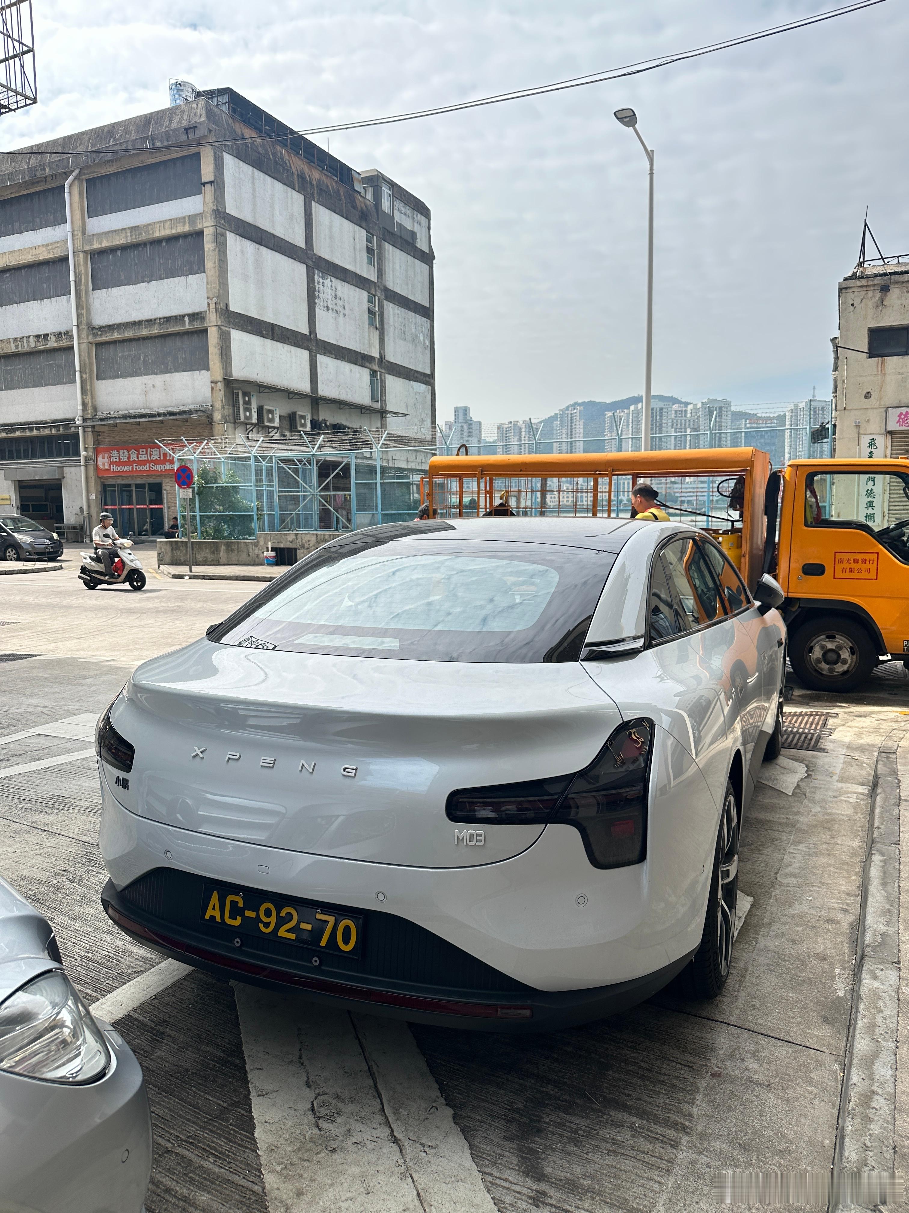 WOW~在澳门偶遇MONA真可爱呀你的澳版分身来咯