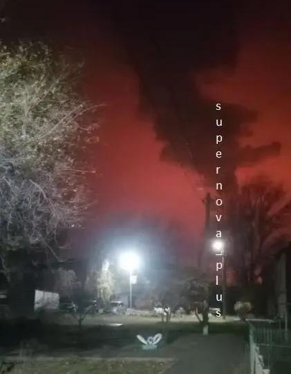 一架无人机致使俄罗斯一个450亿立方米的天然气处理厂彻底炸毁,损失难以估量啊!乌