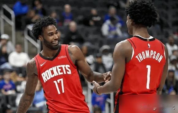 没有小卡的命，却得了小卡的病。提起伊森，多少火箭球迷那是真的一口老血梗在喉咙