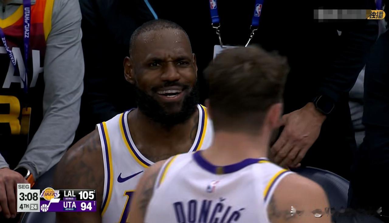 湖人老将詹姆斯真是太生猛了！在今天湖人客场以108：106险胜爵士的比赛中，即将