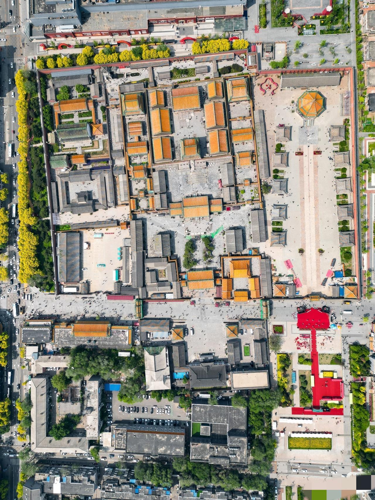 沈阳也有个故宫吗？[笑着哭][笑着哭]