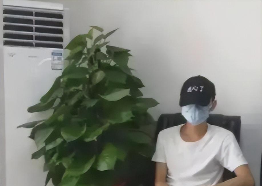 “解释不清了！”湖南，小伙跟女友酒店开房，发现没带避孕套，无奈之下，只能使用酒