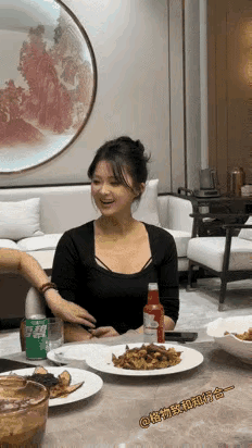 真功夫！小姐姐一看就练过！