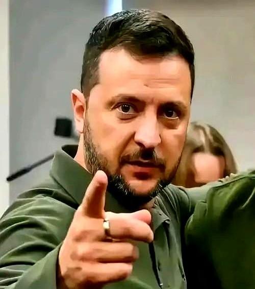 有人说为什么印度飞机被打了，国人冷嘲热讽，俄罗斯飞机被打了，国人反而安静了？