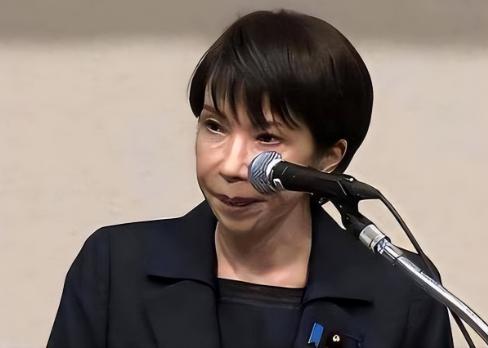 上海那三万日本侨民要睡不着了，不是因为战争，而是因为日本政府最近玩火玩得太狠。