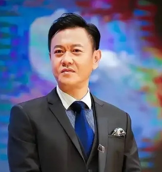 别说什么我换了国籍还是爱国的，既然换了国籍就请不要再在国内赚钱了《长安的荔枝