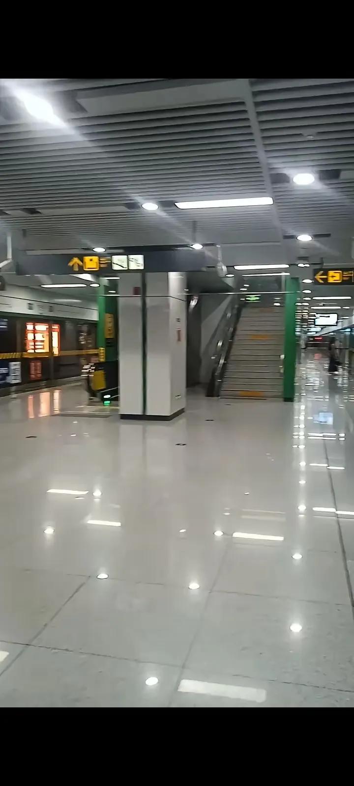中东火药桶又炸了！中国老百姓为何集体给以色列点赞？这次以色列打叙利亚，从中国