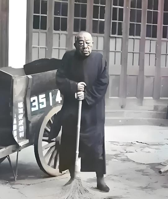 怎么解决焦虑。将老索这段话记下来，你立即超脱有人说，你有200万存款，有个30