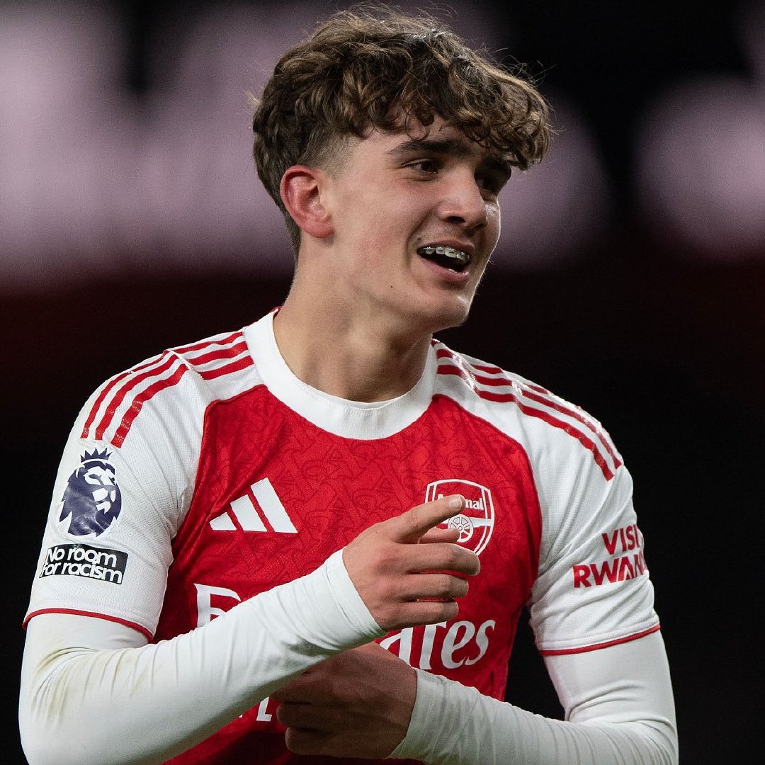 卫报记者EdAarons消息，马克斯·道曼是前阿森纳队长乔治·梅尔的远房亲戚。