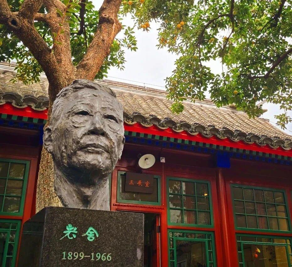 大师是如何写小说的。研究了老舍写的《大悲寺外》，我发现，写小说，特别是把小说