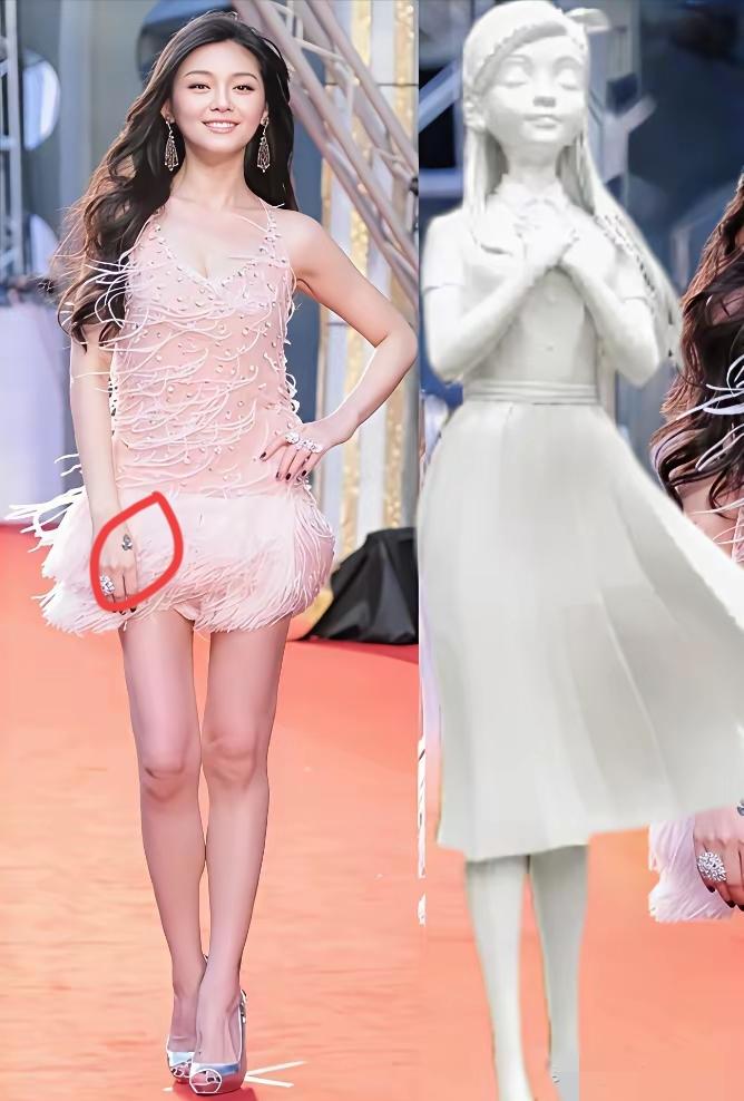 哇！这细节太有心了原本只注意卡通女孩和大S相貌的差异。没想到看清细节和具俊晔