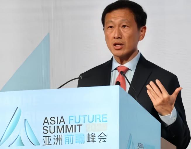 新加坡部长警告中国:“台海若爆发战争,等于中美直接对抗。”他还表示在外交方面,新