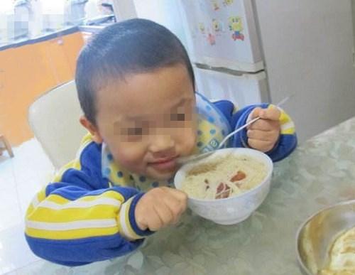 医生妈妈带娃上班, 儿子查出猩红热, 婆婆骂儿媳: 不会带孩子别带