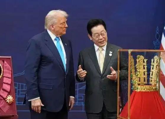 伊朗结束，该轮到朝鲜了？6月20日俄媒报道，G7峰会的晚宴上，特朗普向李在明吐露
