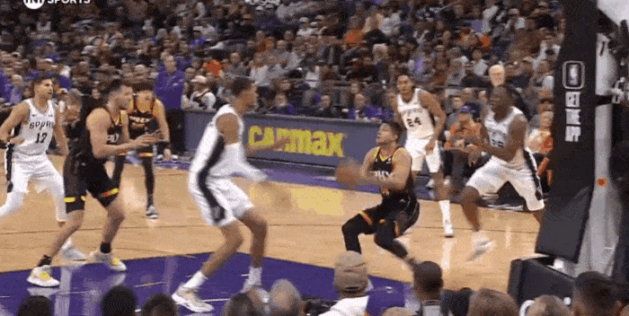 文班亚马打了三个赛季的NBA，拿了三个赛季的盖帽王！我觉得，只要接下来文班亚马不