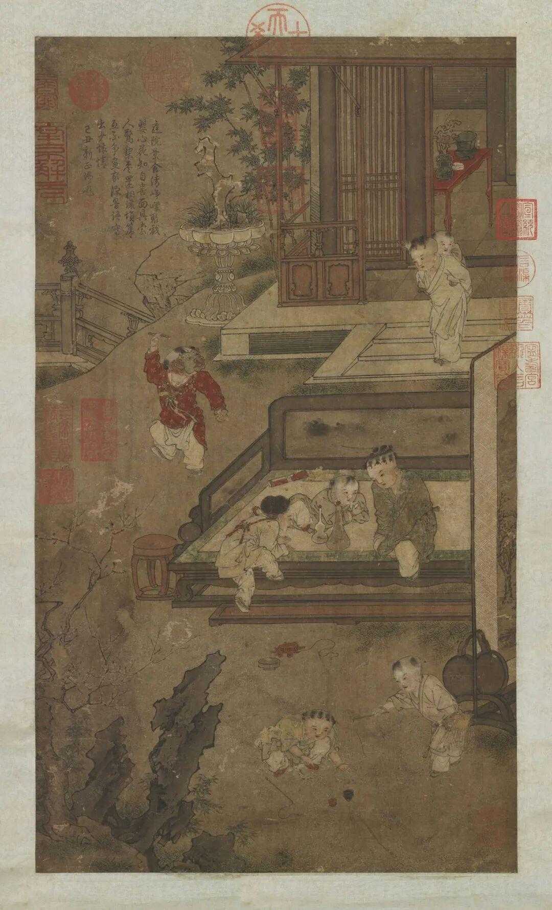 北宋苏汉臣《婴戏图轴》。图绘春日庭院，胡床屏风，三位婴儿据床观赏瓶中游鱼，两位