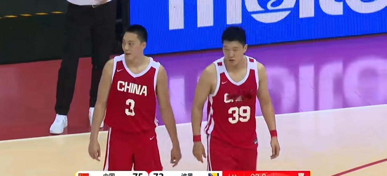 热身赛中国男篮75比72再胜波黑男篮！波黑男篮太想赢球啦，毕竟来一趟中国也不容