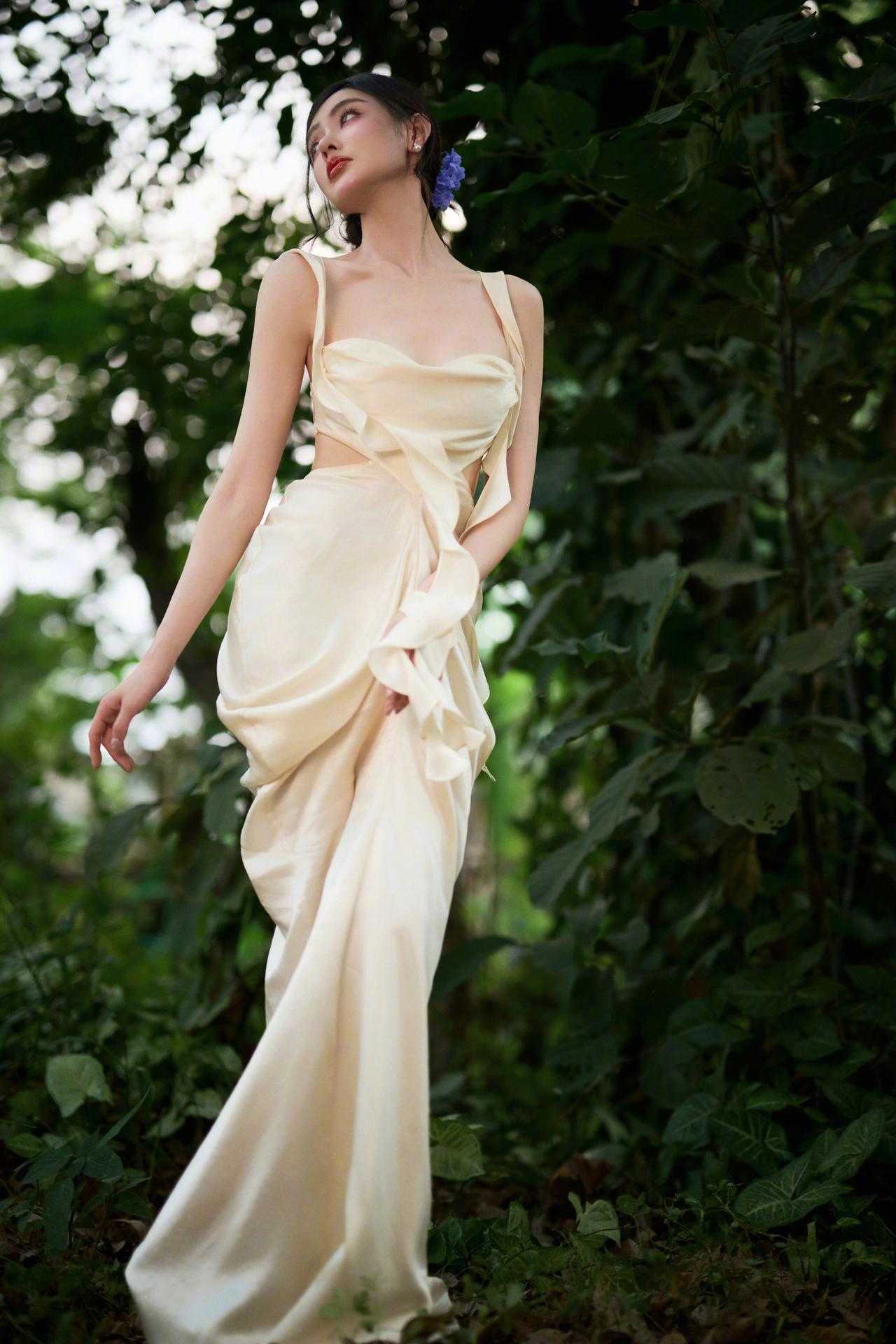 太子妃好久不见，归来依然美丽[滑稽笑]张天爱