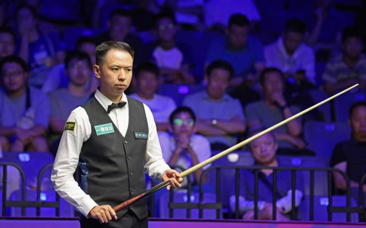 北京时间4月23日，斯诺克世锦赛16强展开争夺，备受关注的中国名将肖国栋对阵世界