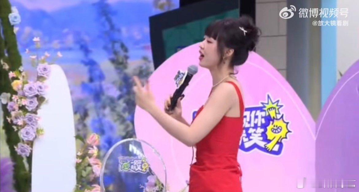 管乐演我嗑张予曦毕雯珺管乐这波操作我给满分！从激情开麦到现场演绎，把嗑糖时的激