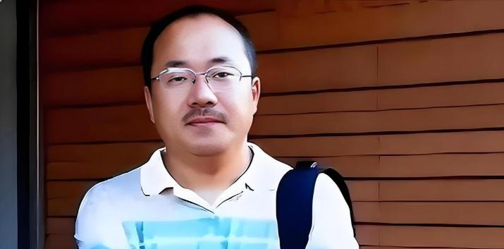 30年潜伏换来7年判刑。确实判轻了！还是另有隐情？董郁玉这事藏得太深。