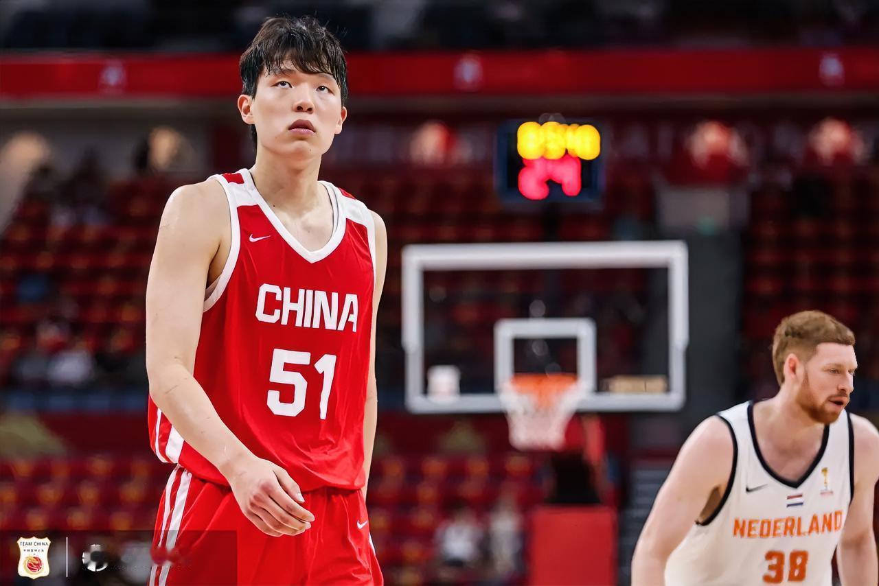 媒体人“海jun的蓝”真是一语中的！近期他发文直指中国男篮不敌日本男篮的输球原