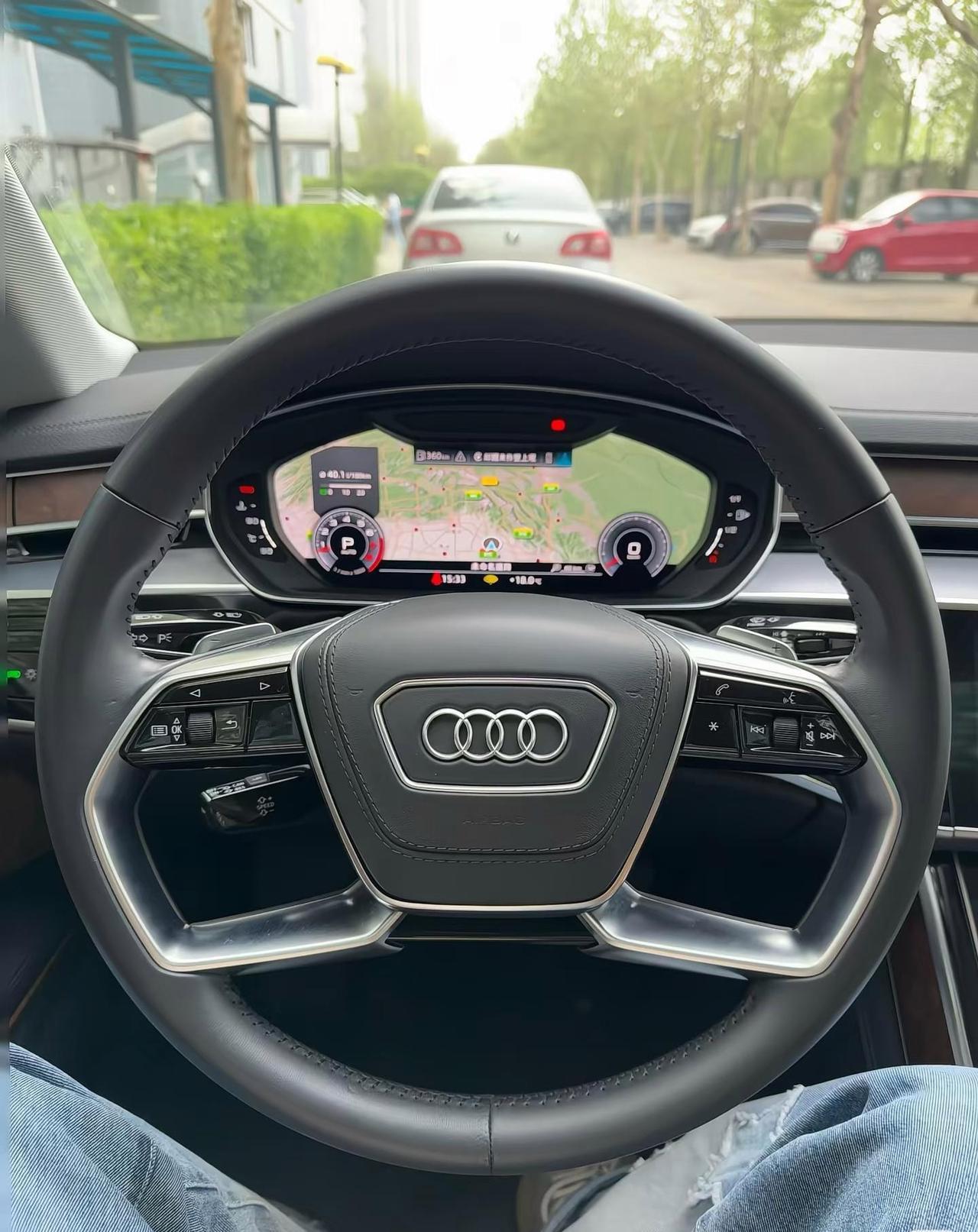 德系四雄，谁家的方向盘设计最好看，你最中意的是哪款方向盘[赞]看看大家的心里的话