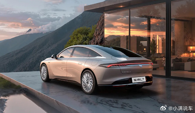 别克至境L7全新推出晨晖米车色，为春日出行增添雅致格调。这款低饱和暖色调灵感源自