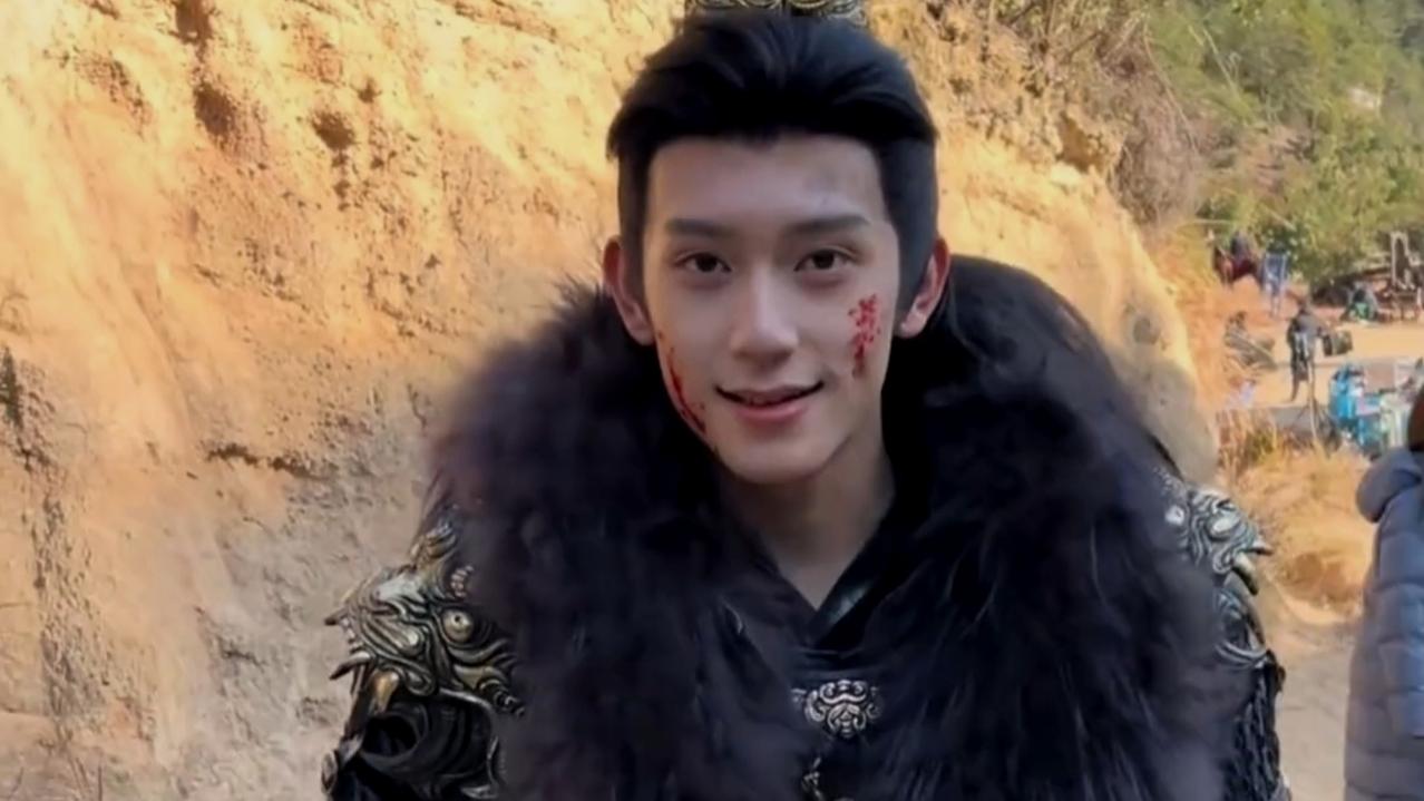 谁会想到，20岁的林沐然，在《逐玉》中饰演的隋元青，疯批到让人爱上这个坏演员