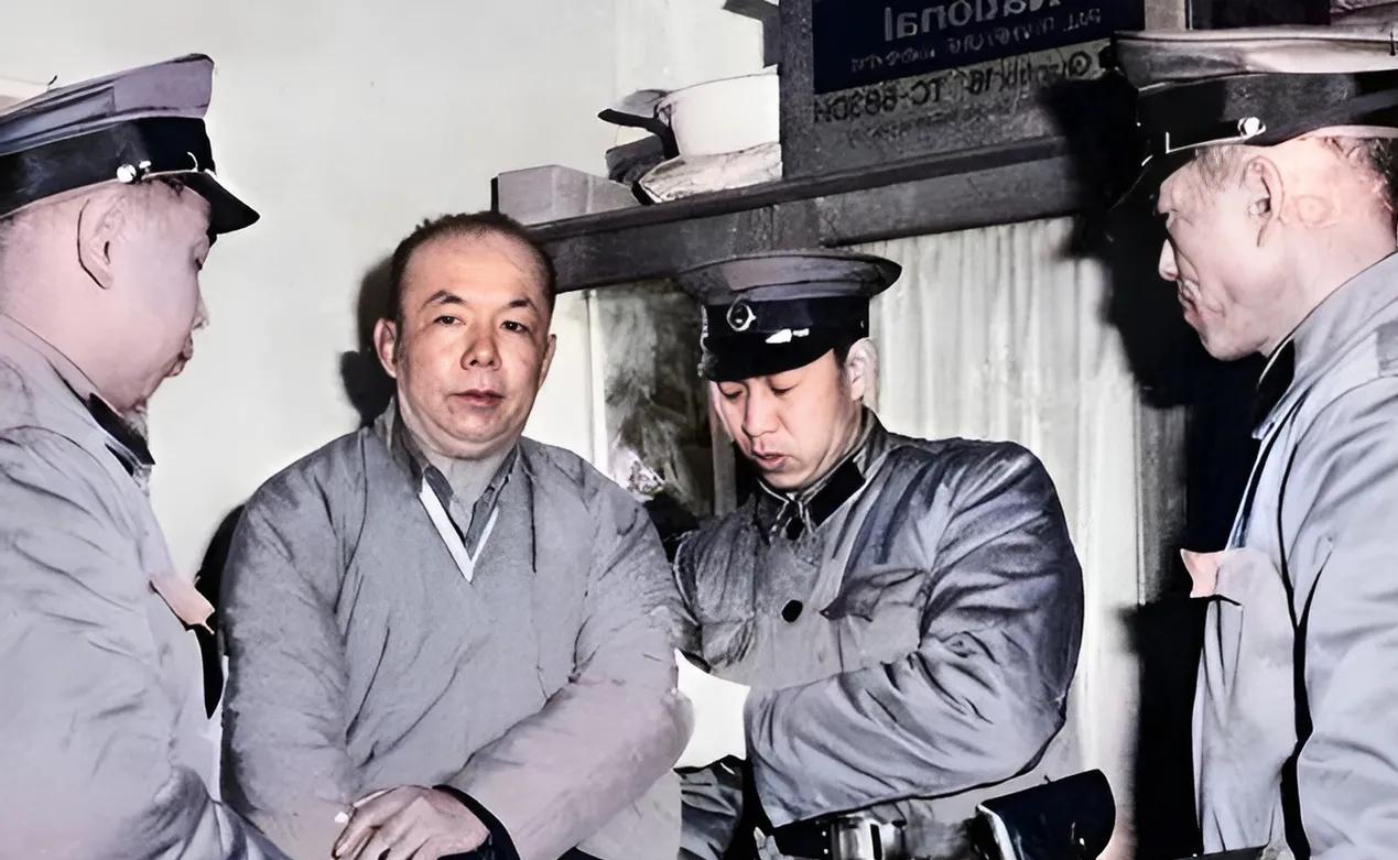 1983年，最后一位国民党的军统特务“北京站站长”被捕了，没想到，公安逮捕他的时