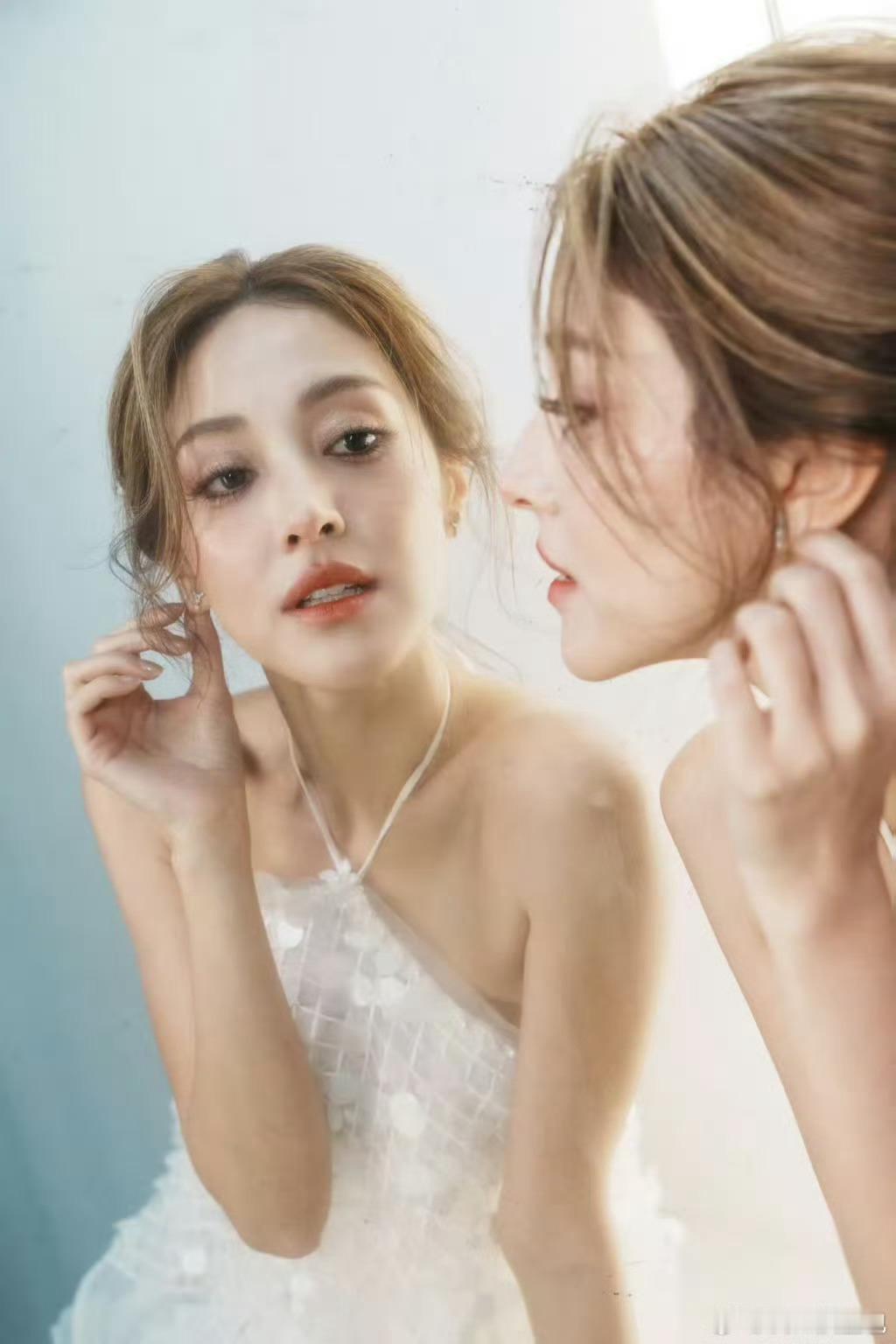 陈凯琳好会唱港姐含金量还在上升！谁还没看陈凯琳初舞台！全开麦稳到离谱！！越来越