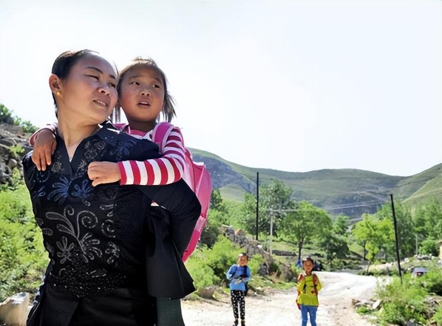 1994年，河南1女子被骗到深山给羊倌为妻，逃跑无数次无果后，女子只好认命，谁知