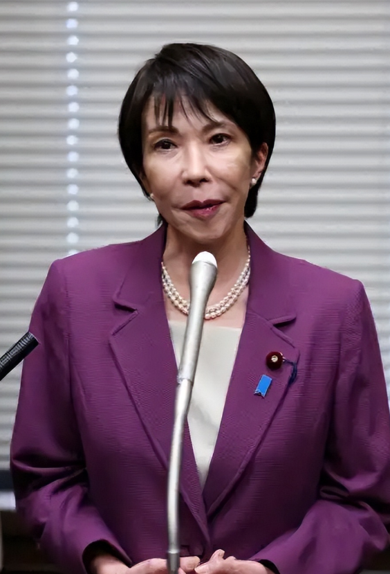有位日本人终于说出了实话！他说："美国和中国都是战争的战胜国。美国轰炸了日本各