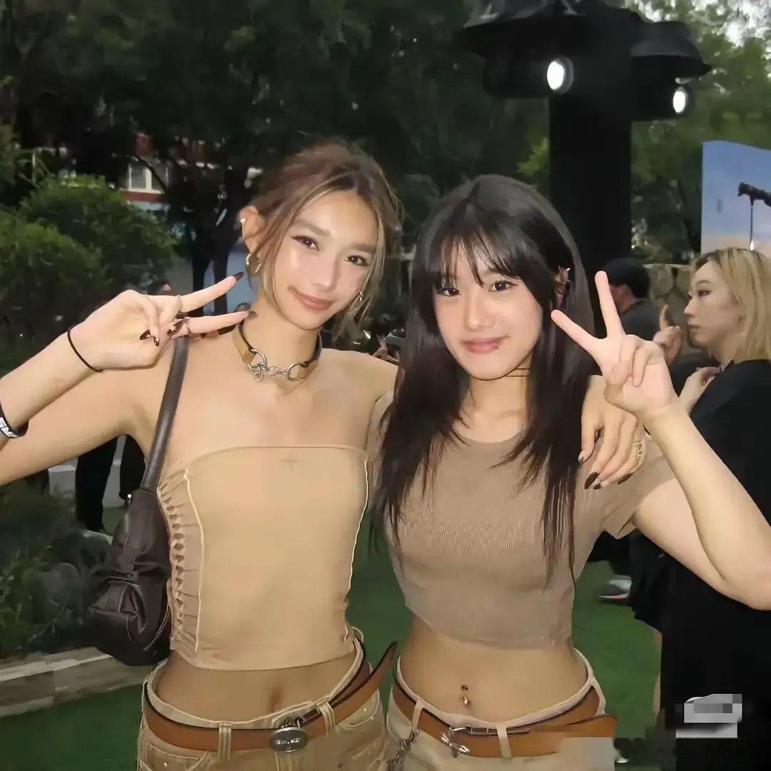 但凡梧桐妹小时候跟他爸长得像一点，贾静雯也不用受羞辱去做亲子鉴定，长大后简直一模