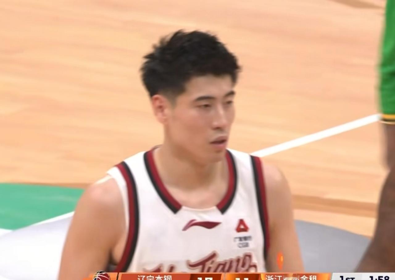 CBA季后赛预测之浙江与宁波先说结论，浙江2：1胜宁波首先，恭喜宁波首次进入