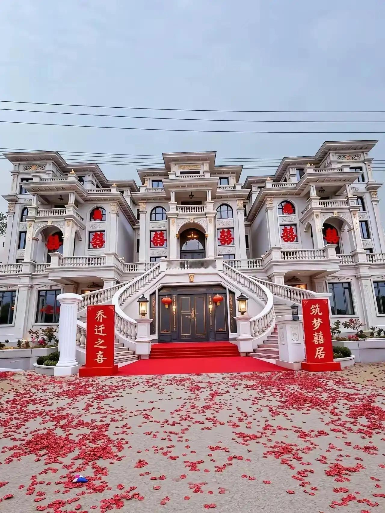 在农村盖这么好看的别墅，两百元预算够不够[笑着哭]