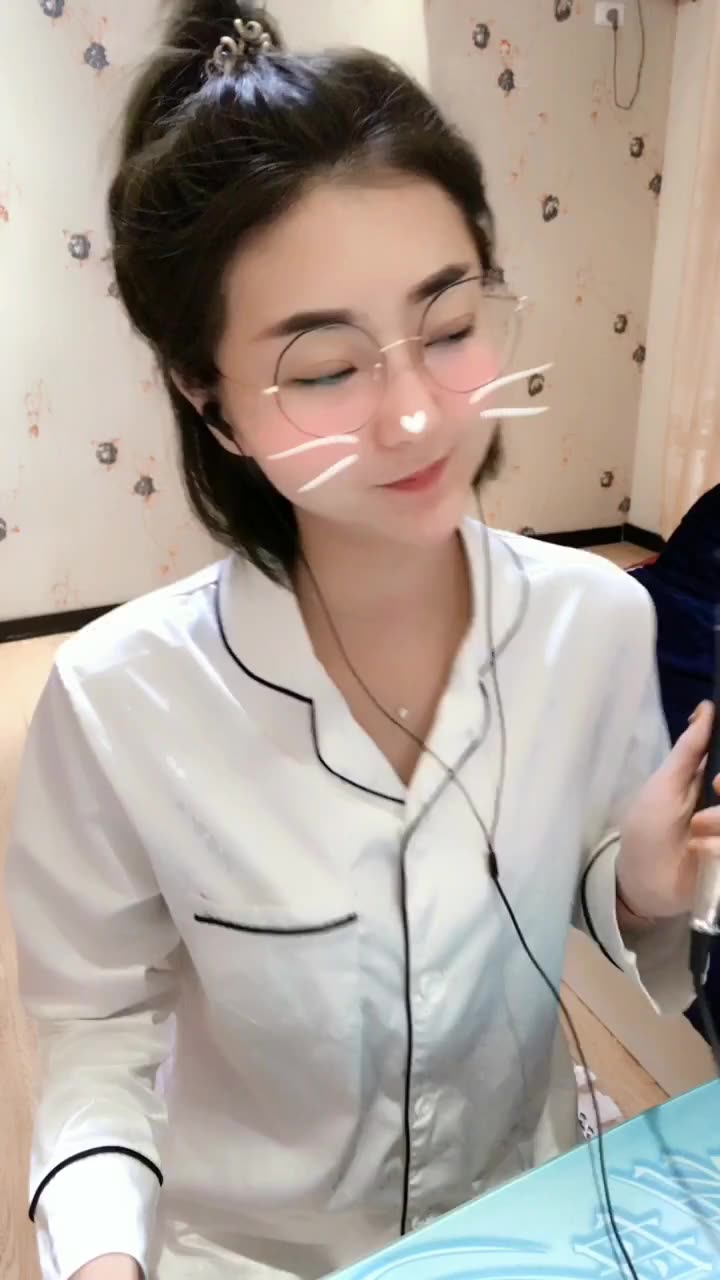 【高清中字】我们结婚了初恋夫妇131102 E28