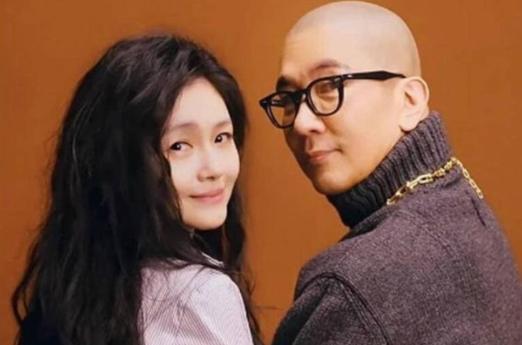 汪小菲情绪不稳定？大S本身就是操控情感的大师，从汪小菲第一次拜访的时候就可以看出