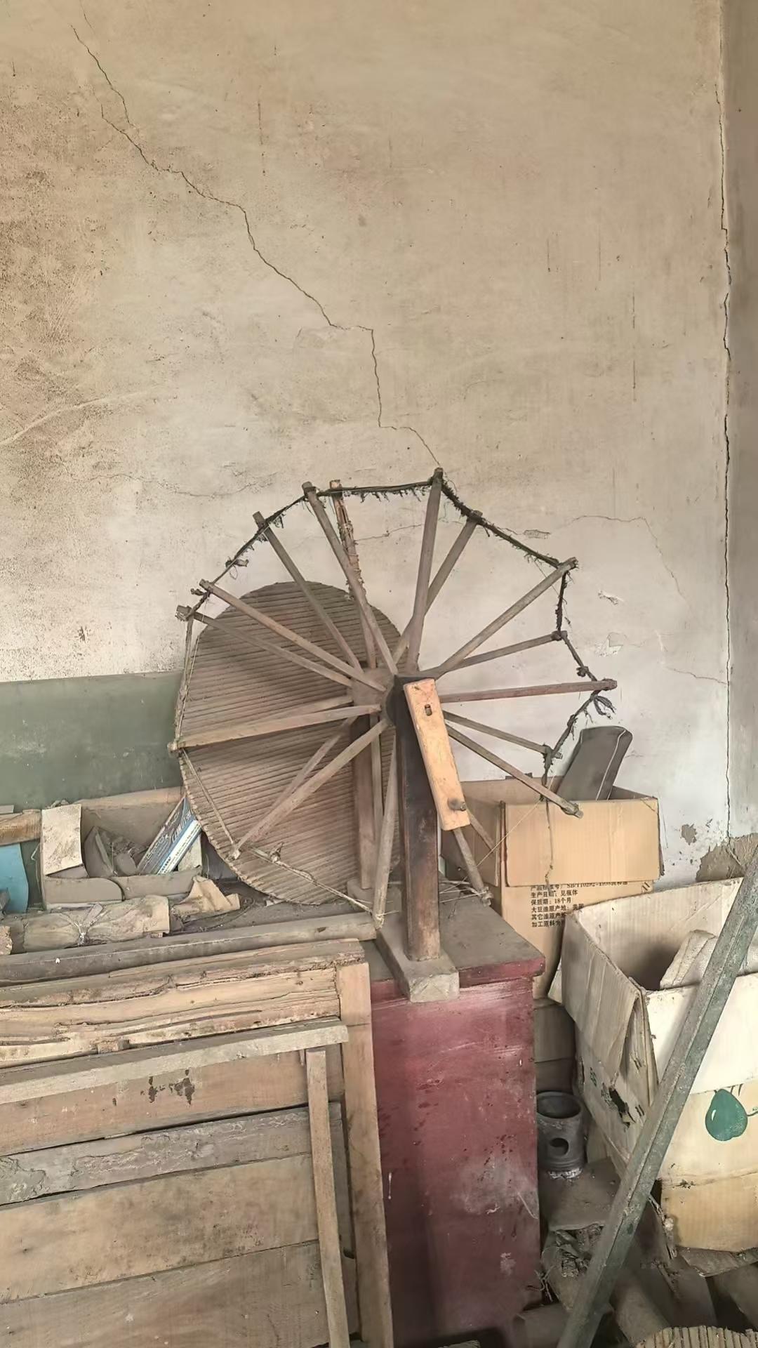 多子多孙了就是福吗？老刘八十七八岁了，以往身体挺好的，一个住在老宅子里睡觉，每到