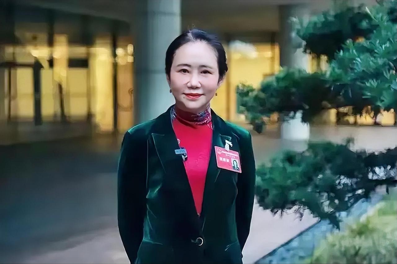 资本家担任人大代表能代表人民吗？星宇董事长周晓萍引发争议！最近星宇股份的风波