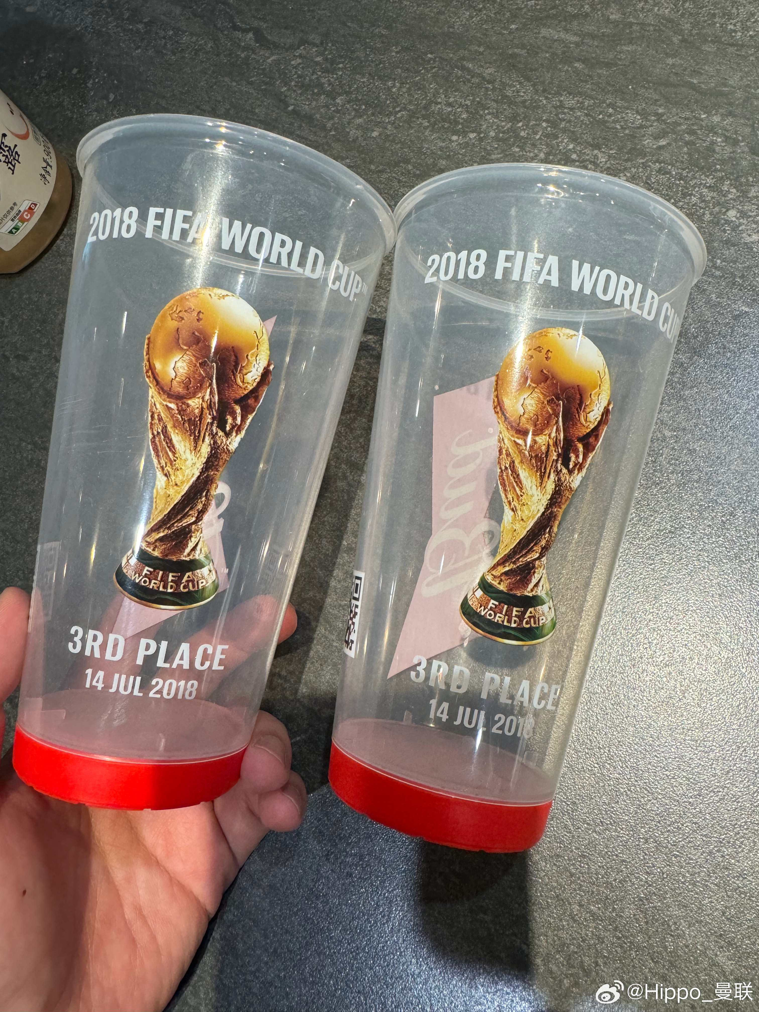 我觉得收拾房间扔东西是非常舒服的一件事情。