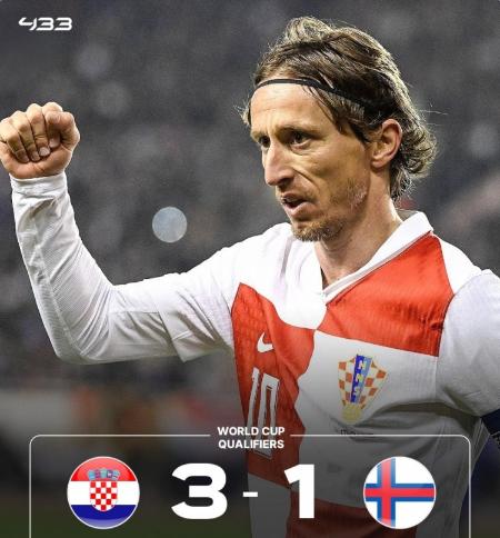 2：1反超比分后，克罗地亚队终于换下了莫德里奇！魔笛是该歇歇啦。主场面对弱旅法