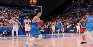 于德豪连续失误挨骂，陶汉林雷蒙被罚下，山东队赢在防守可靠于德豪不得分，最后时