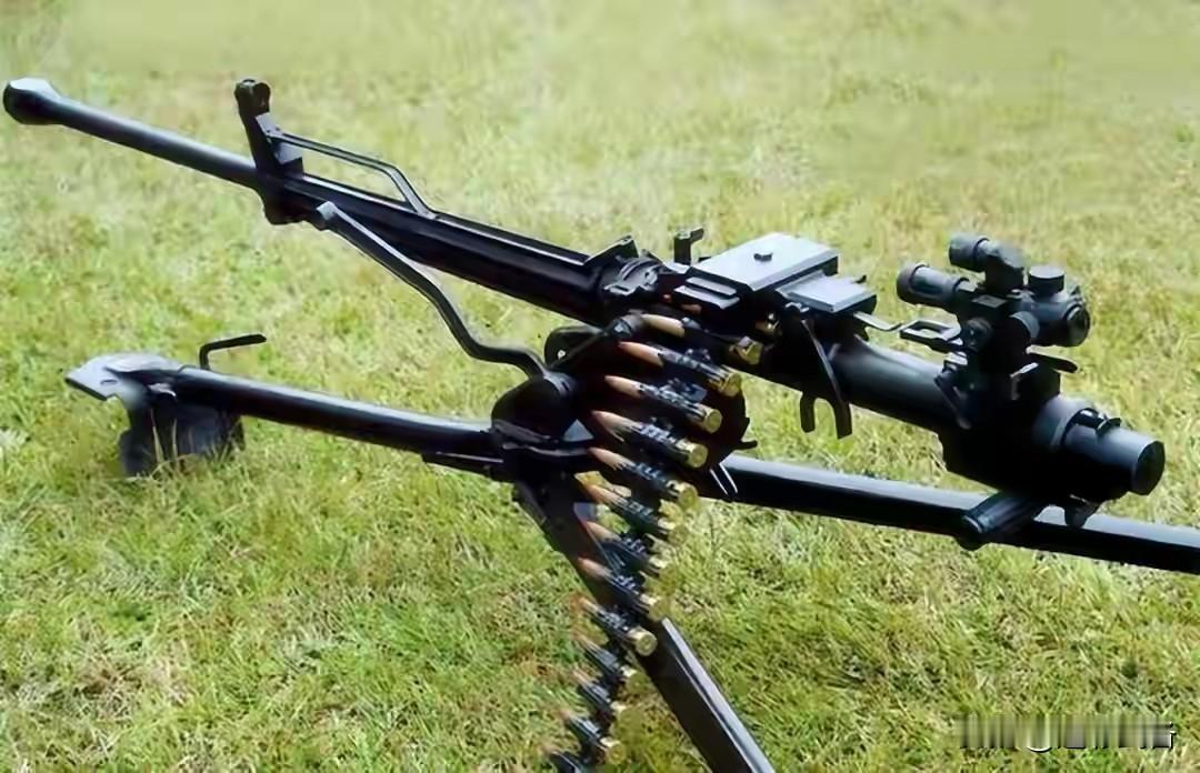 国产轻武器中最具智慧、最有设计感的代表，77式高射机枪！在处处