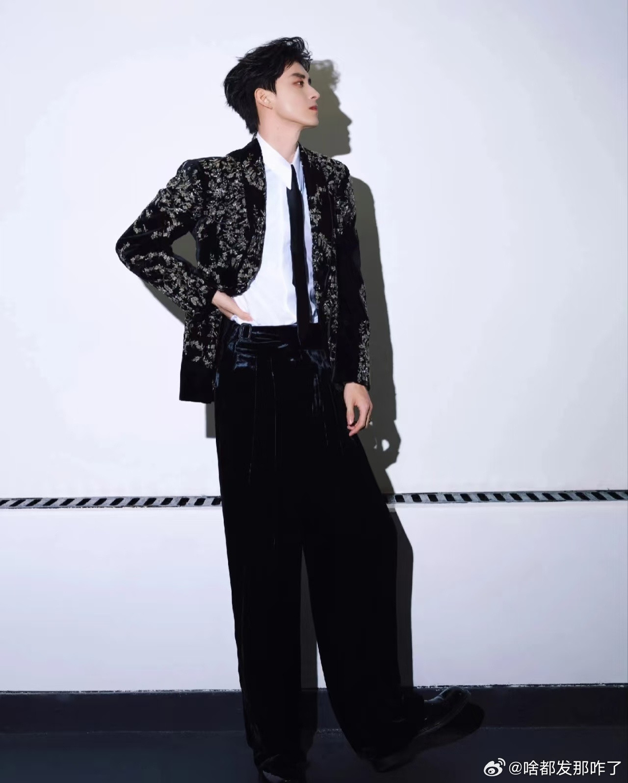 尖叫之夜男明星出图敖瑞鹏、邓为、曾舜晞、刘学义、丞磊、李现……谁帅到你了？