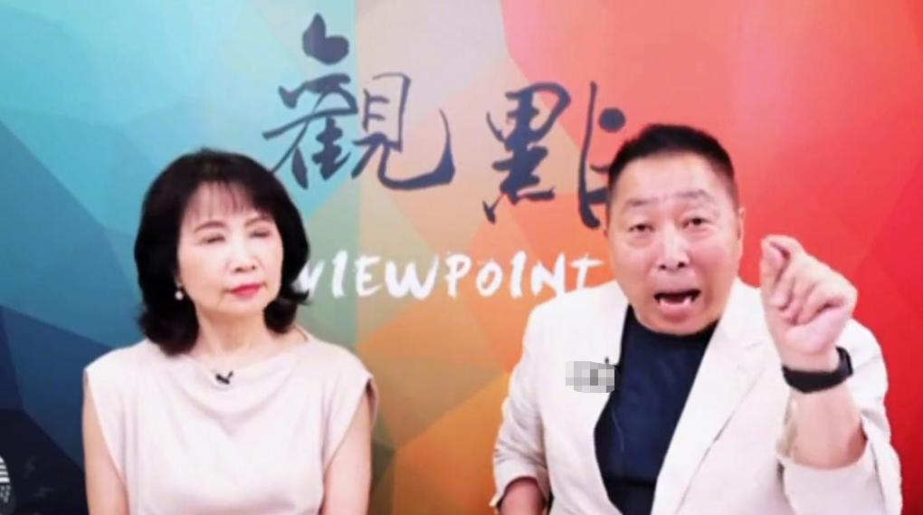 唐湘龙在6月29日与陈凤馨主持的政论节目《风向龙凤配》中评日本断供光刻胶：当对手