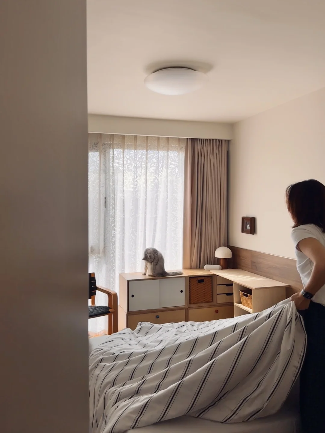 56平一人居｜卧室小小的 睡得美美的