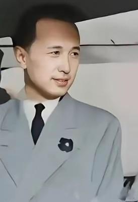 1960年，钱学森在国防部工作时，他的工作时间永远不超过8个小时，而且从来不加夜