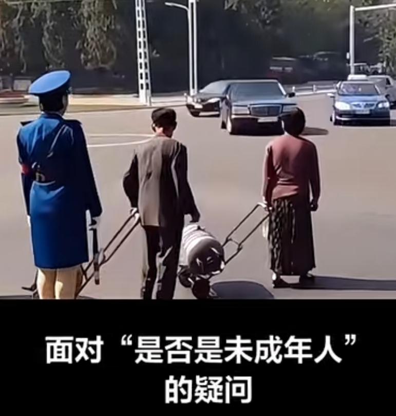 朝鲜一名女子遭三名未成年人尾随奸杀，罪犯落网后迅速被判处死刑并立即执行。在朝鲜